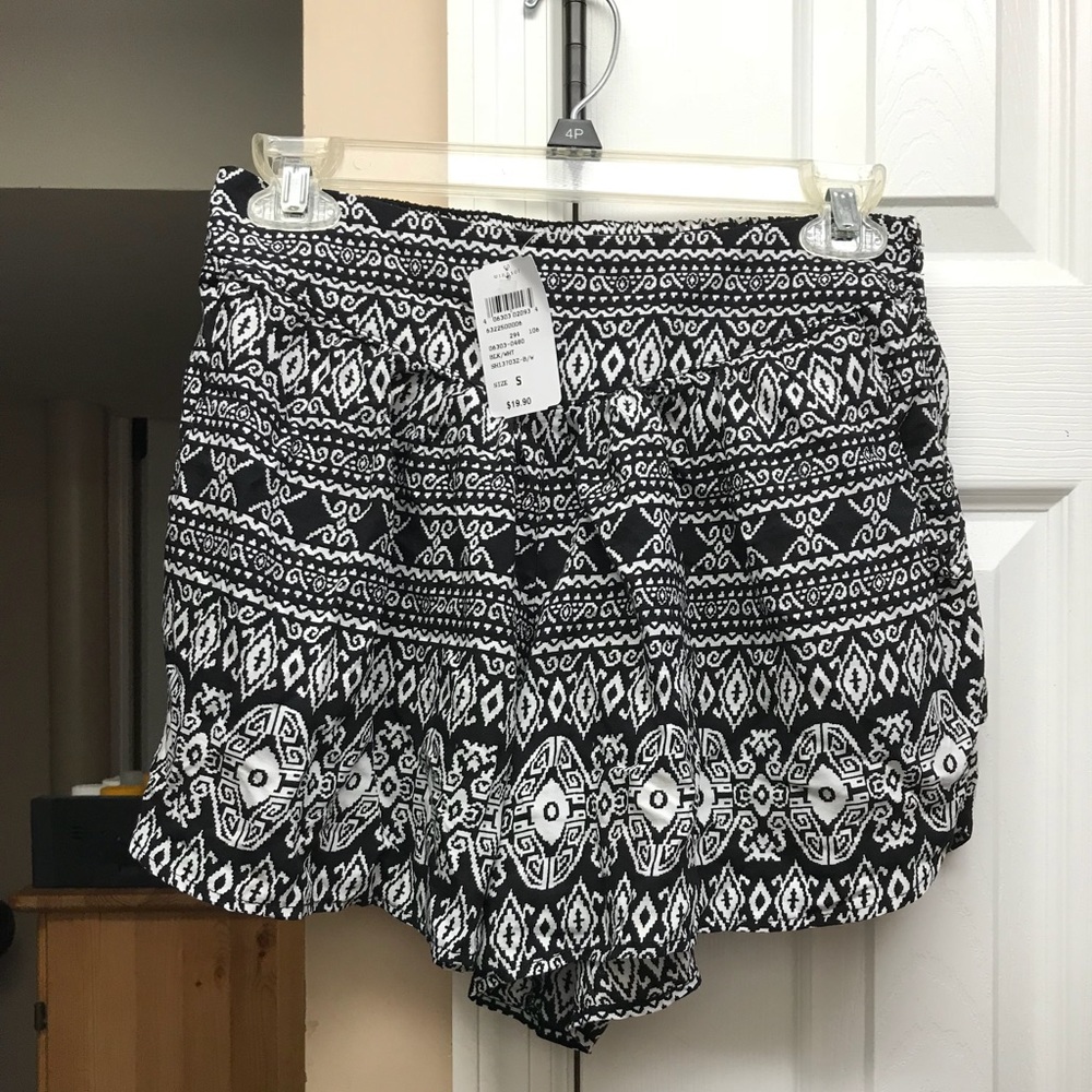 Aztec Print Skort - Picture 3 of 6
